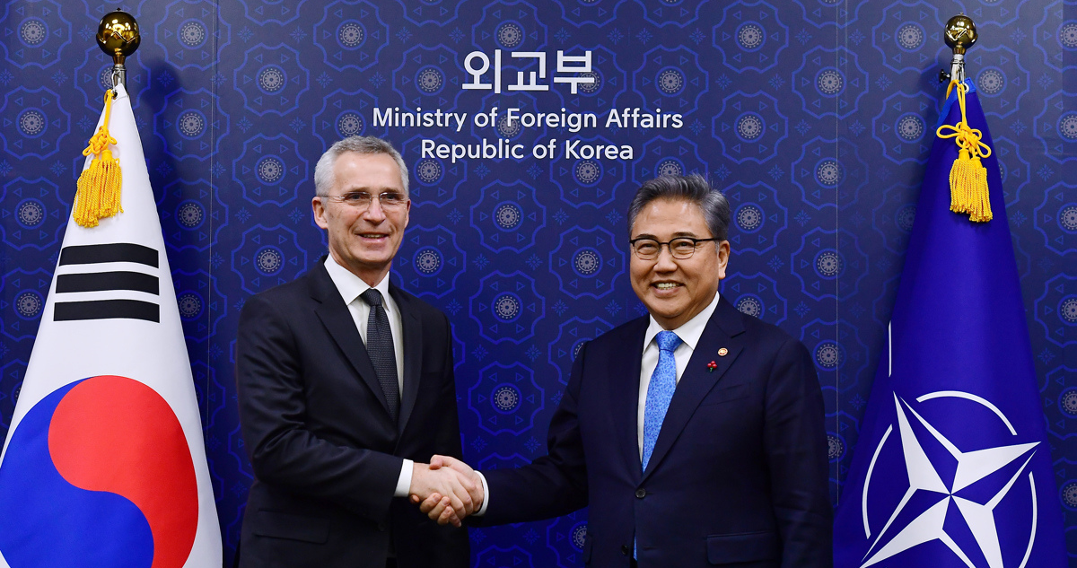 Secertario de la OTAN en Seúl (Corea del Sur)