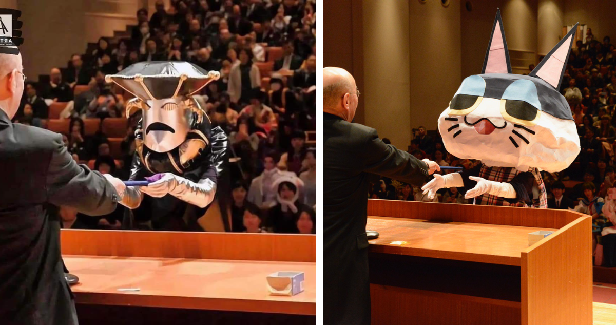 Alumnos de la universidad de artes de Kyoto usando cosplay inspirados en personajes de animé