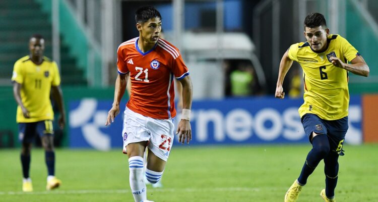 Darío Osorio durante el Chile vs Ecuador Sub 20.