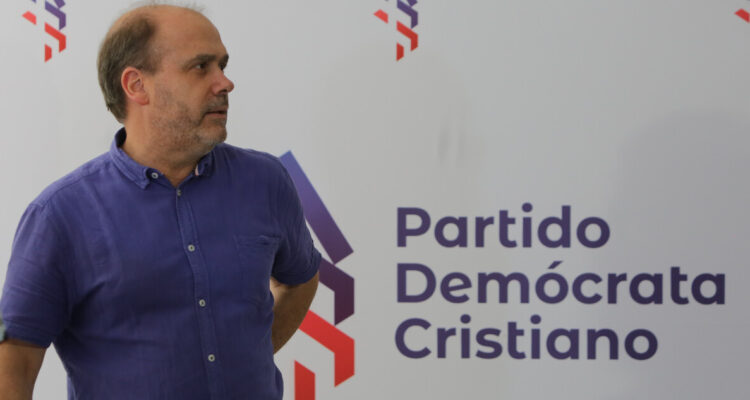 DC buscará alianza con Socialismo Democrático para próximas elecciones del Consejo Constitucional