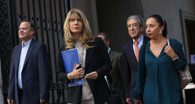 Demócratas deciden no pactar para elección de consejeros constitucionales