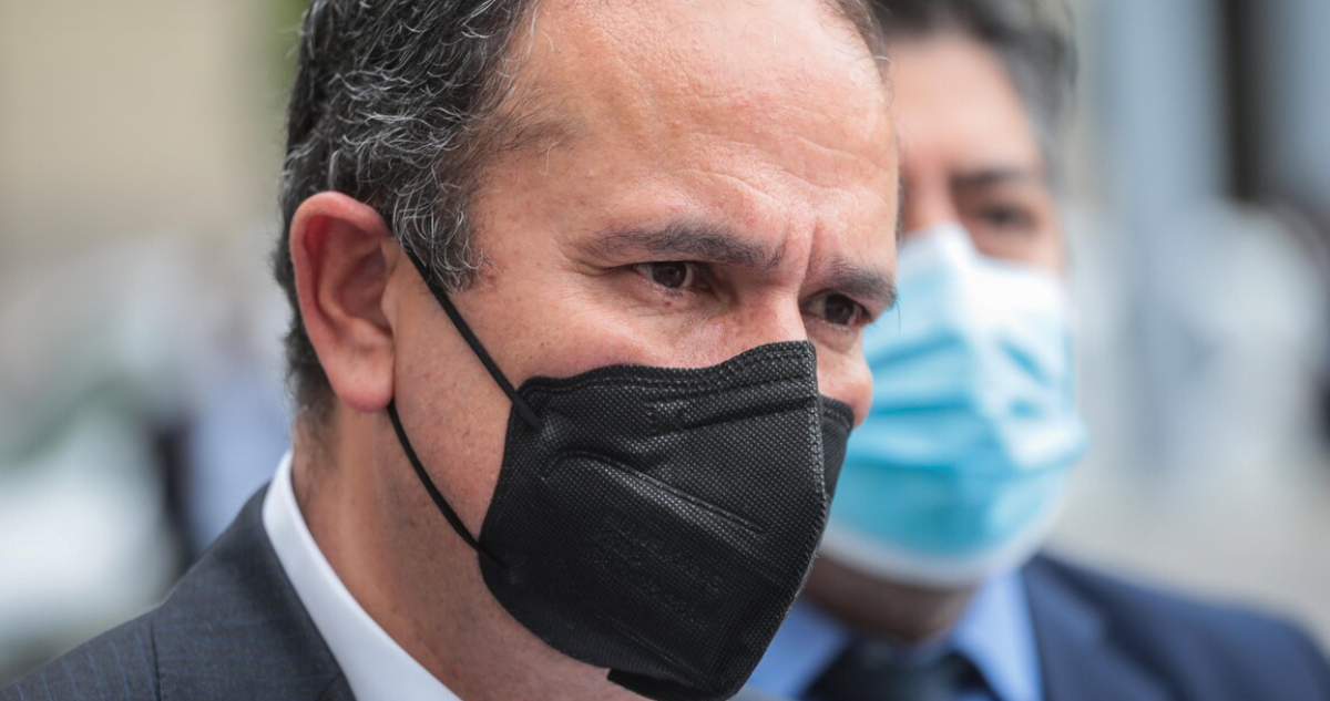 Presentan denuncia por acoso laboral contra gobernador Rodrigo Díaz