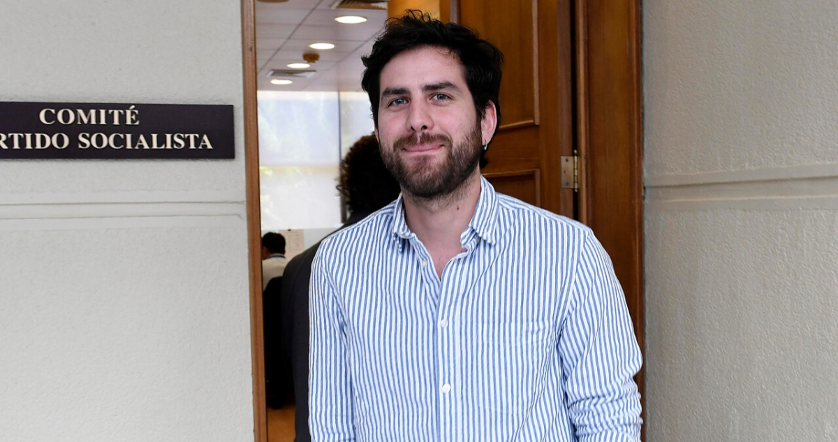 Diputado Diego Ibáñez (CS) propone disolver Apruebo Dignidad y que el PS lidere nueva coalición