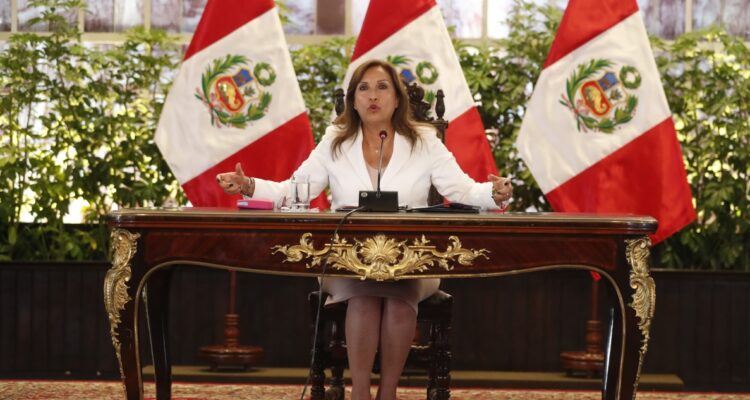 Dina Boluarte.
