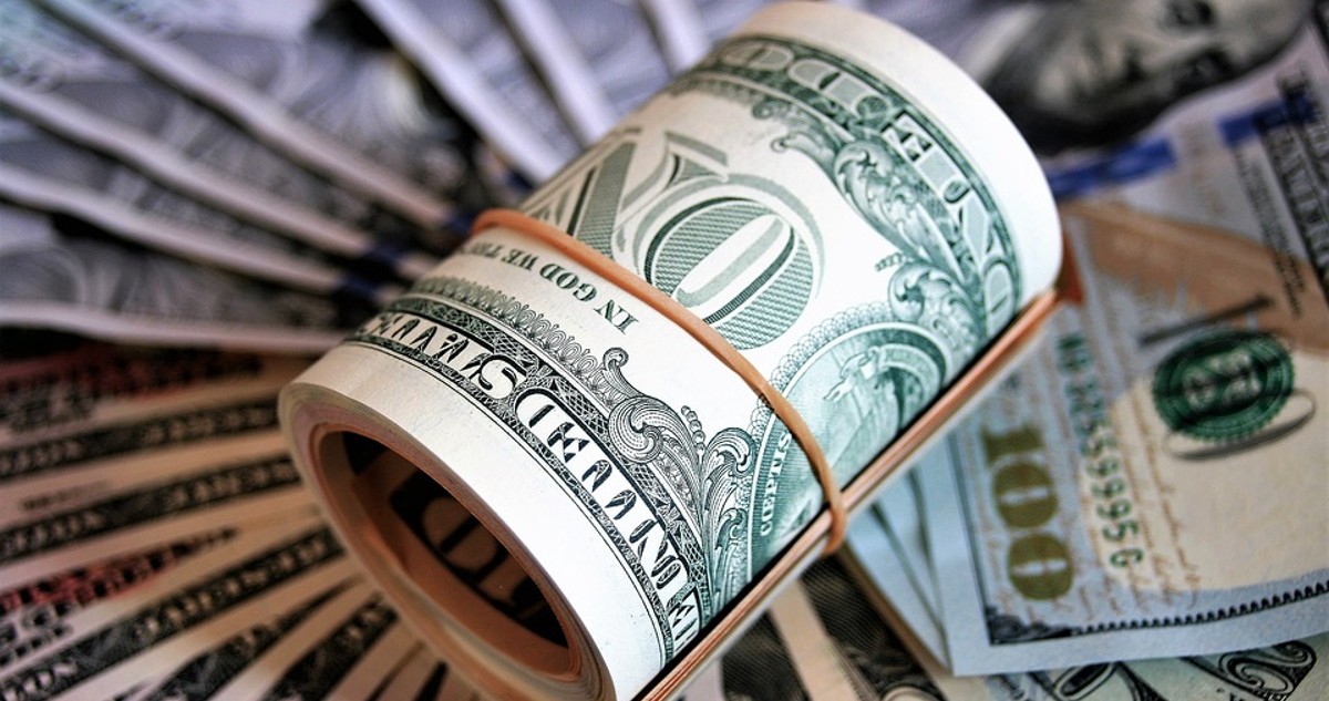 Dólar abre con discreto impulso al alza y sus movimientos dependerán de lo que comunique la Fed