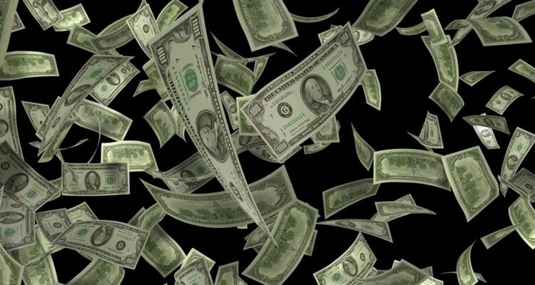 Dólar abre con escasos movimientos y el mercado refugia sus “esperanzas” en China