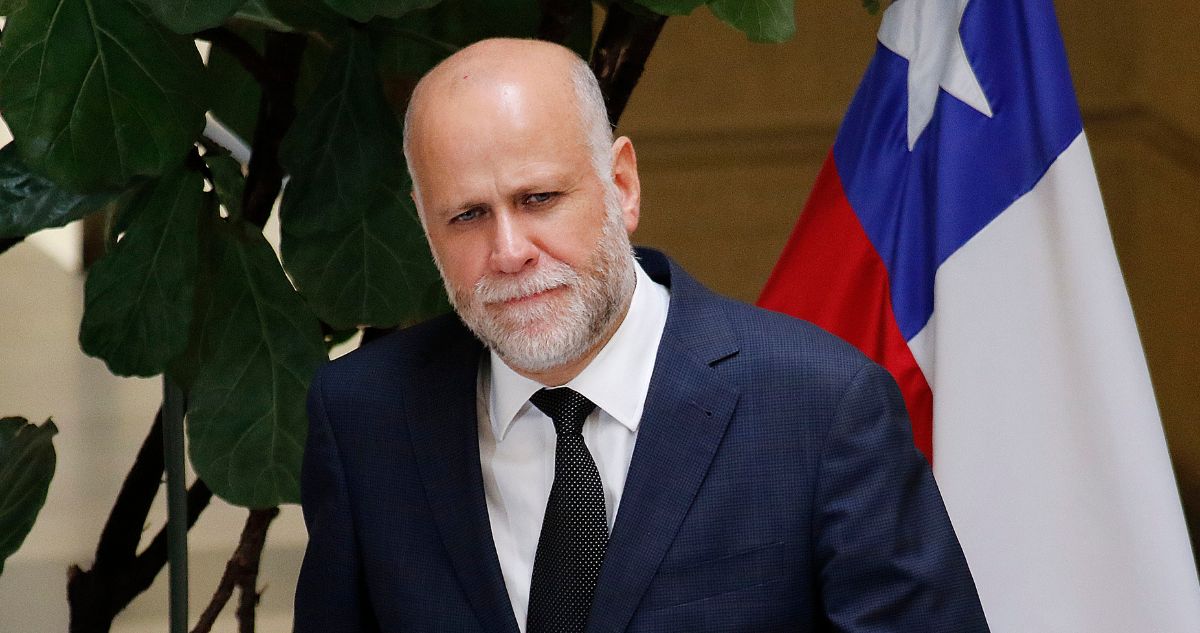Elizalde refuta al CNTV y asegura que elección de consejeros constitucionales tendrá franja televisiva