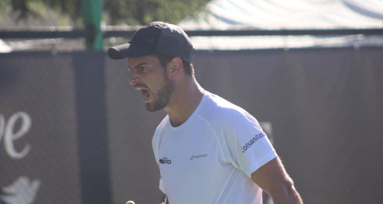 En una batalla, Mejía venció a Olivieri