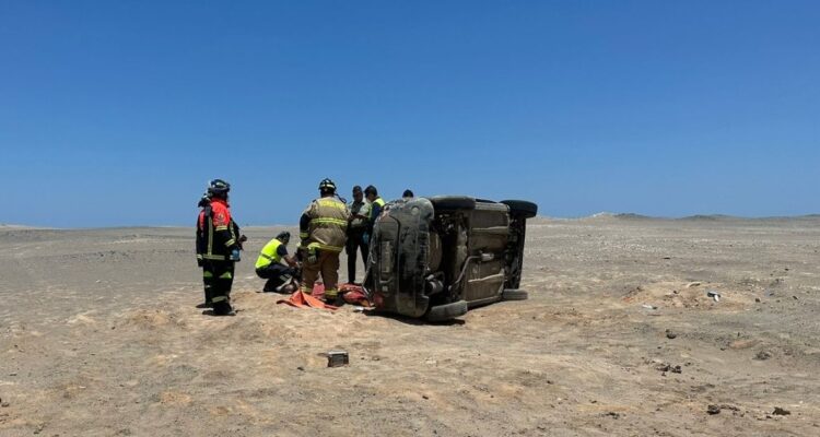 Fatal accidente en Antofagasta: menor de 13 años muere tras volcamiento de vehículo en Caleta Lagarto