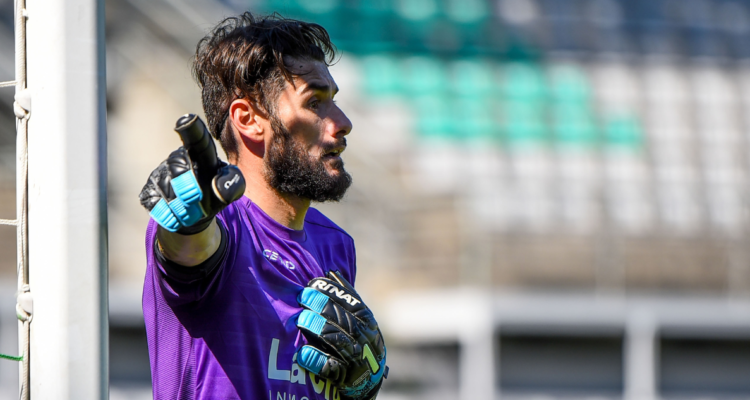 Paulo Garcés escoge la portería con mayor repercusión entre los dos grandes del fútbol chileno.