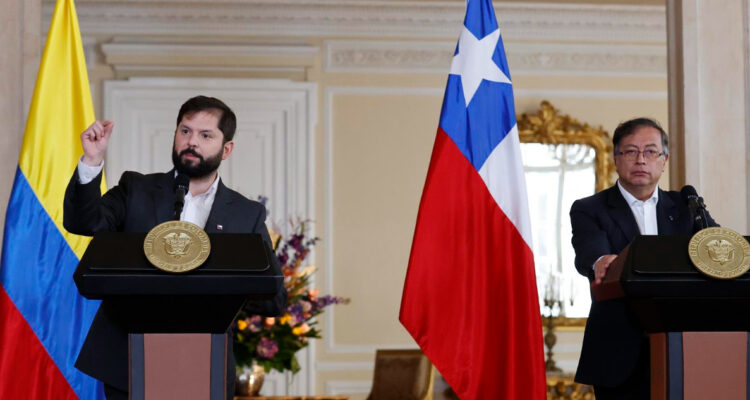 Gabriel Boric y Gustavo Petro