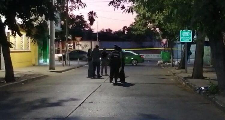 Hombre muere acribillado al interior de domicilio en Santiago