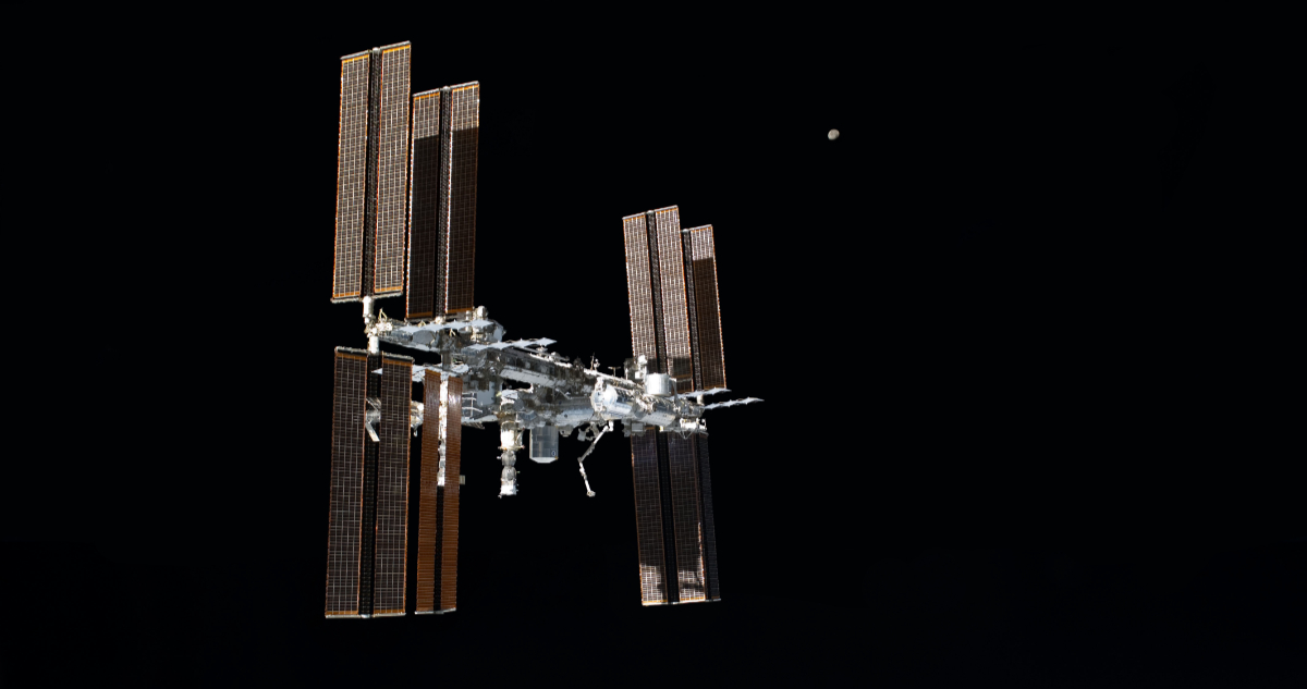 Astronautas rusos varados en la ISS