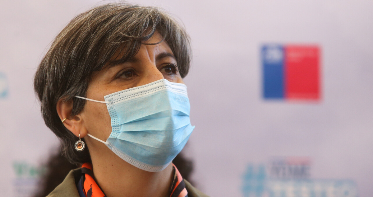 Jefe de gabinete de ministra Aguilera dejó su cargo tras denuncia por maltrato laboral y acoso sexual