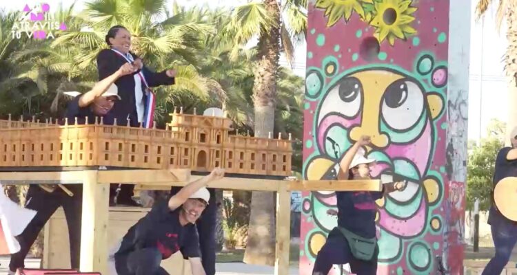 Teatro a Mil invita a los más pequeños a soñar por un Chile mejor con "La Moneda chiquitita"