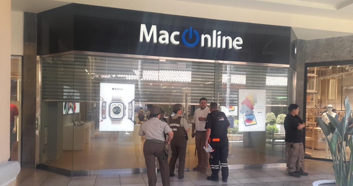 Sujetos con overoles blancos realizan nuevo asalto contra MacOnline: esta vez en el Portal La Dehesa