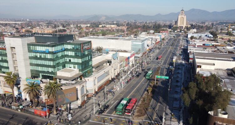 Atentos a sus celulares: este jueves se realizará prueba de alerta de emergencia en Maipú