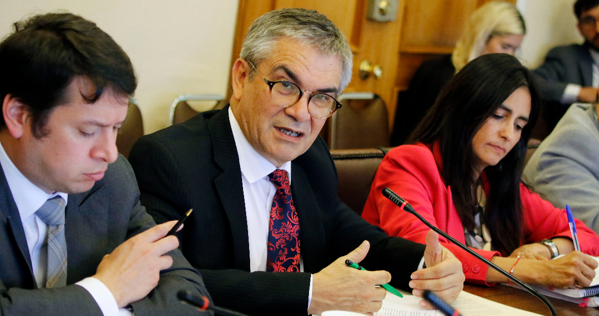 Marcel insiste en acuerdo por reforma de pensiones y considera “poco sensible” ir contra el proceso
