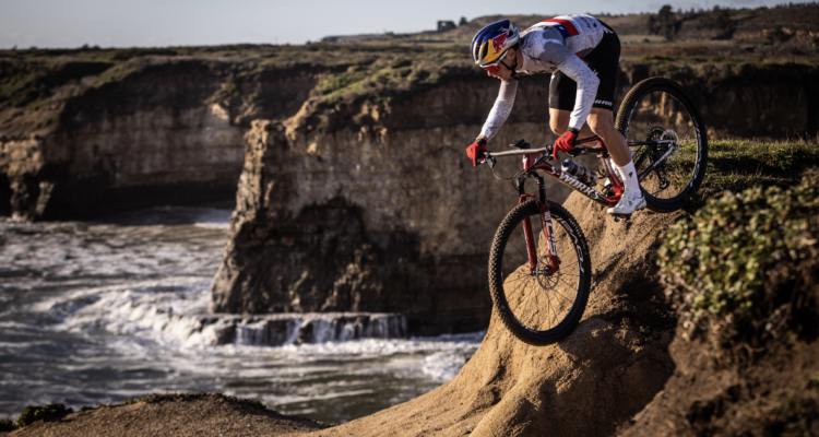 Martín Vidaurre va por lo mejor en este año 2023 al firmar con la marca Specialized.