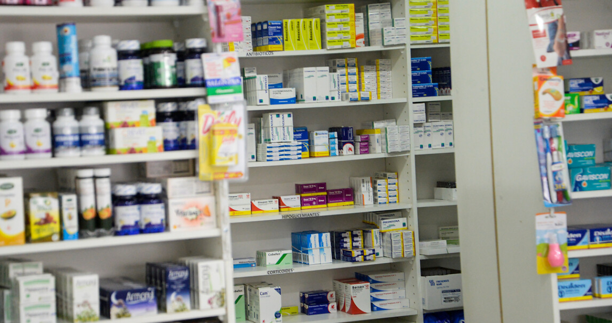 Hoy entró en vigencia la rebaja de 6.900 medicamentos para afiliados al Fonasa en todo el país