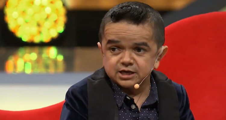 El cómico Miguelito relatando los maltratos que sufrió en su primer circo.