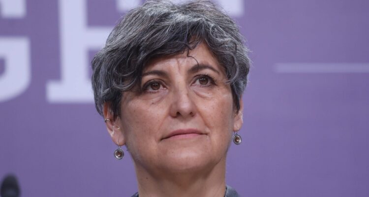 Ministra de Salud por crisis de las isapres