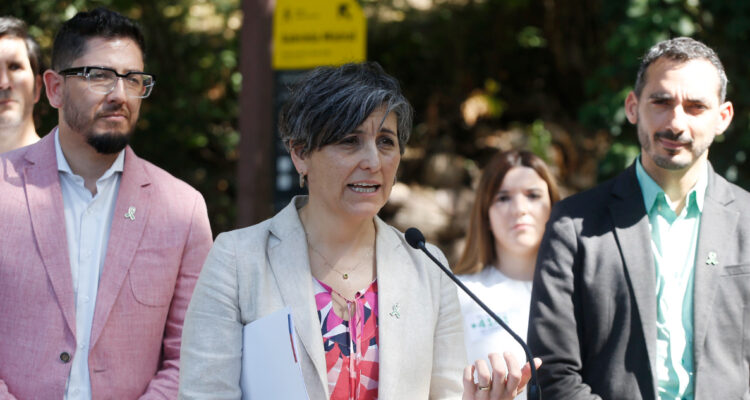 Foto referencial autoridades Minsal e informe covid-19