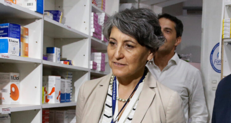 Foto ministra Aguilera e informe covid-19