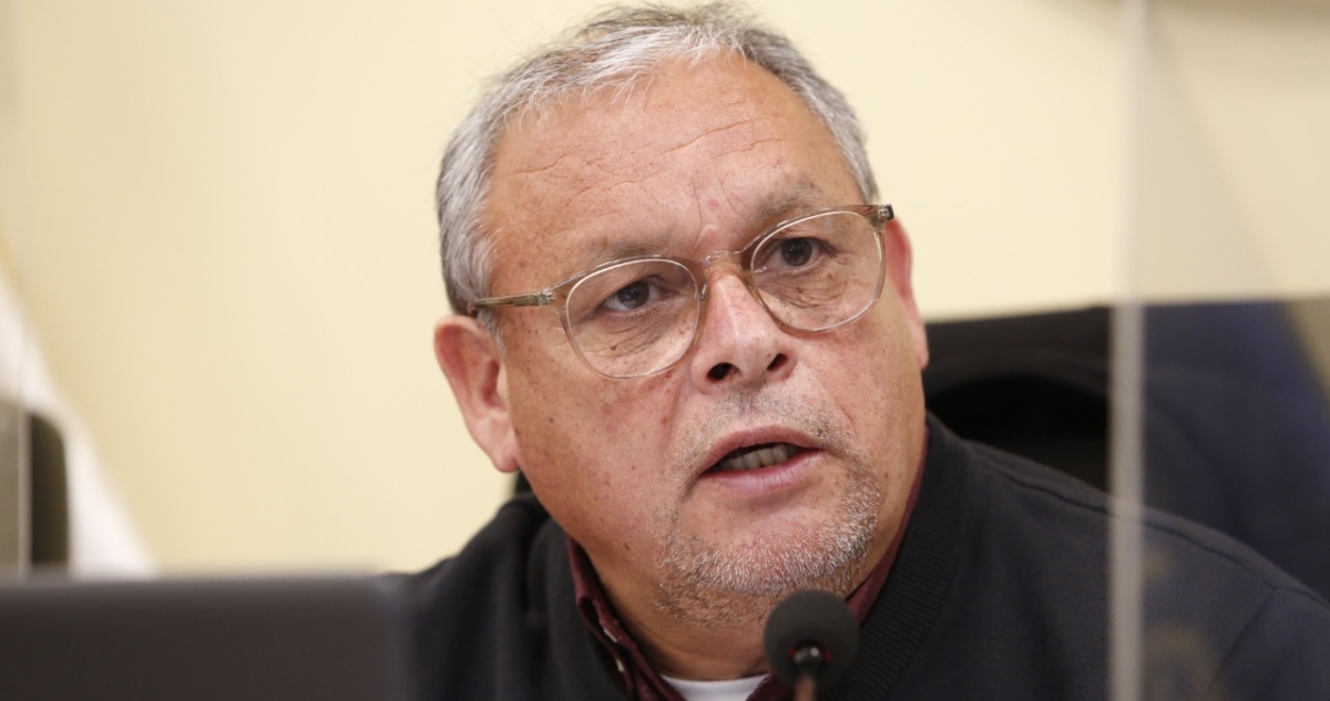 Mundaca critica al Gobierno por anuncio de tren
