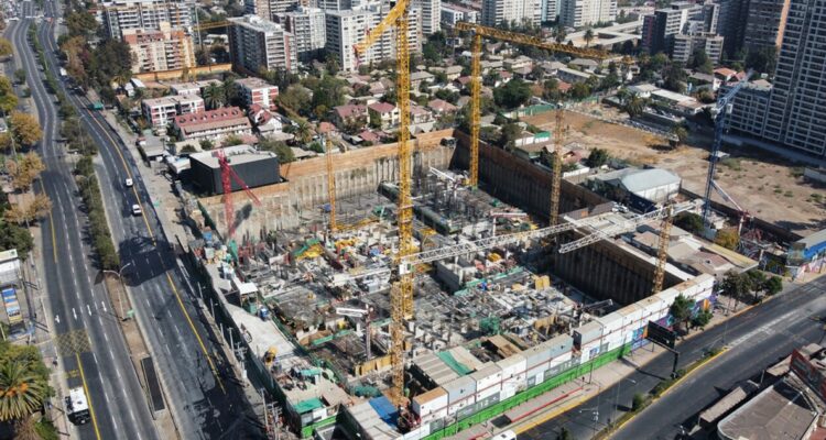 Municipio de Ñuñoa rechaza que Fundamenta reinicie obras de polémico proyecto en Plaza Egaña