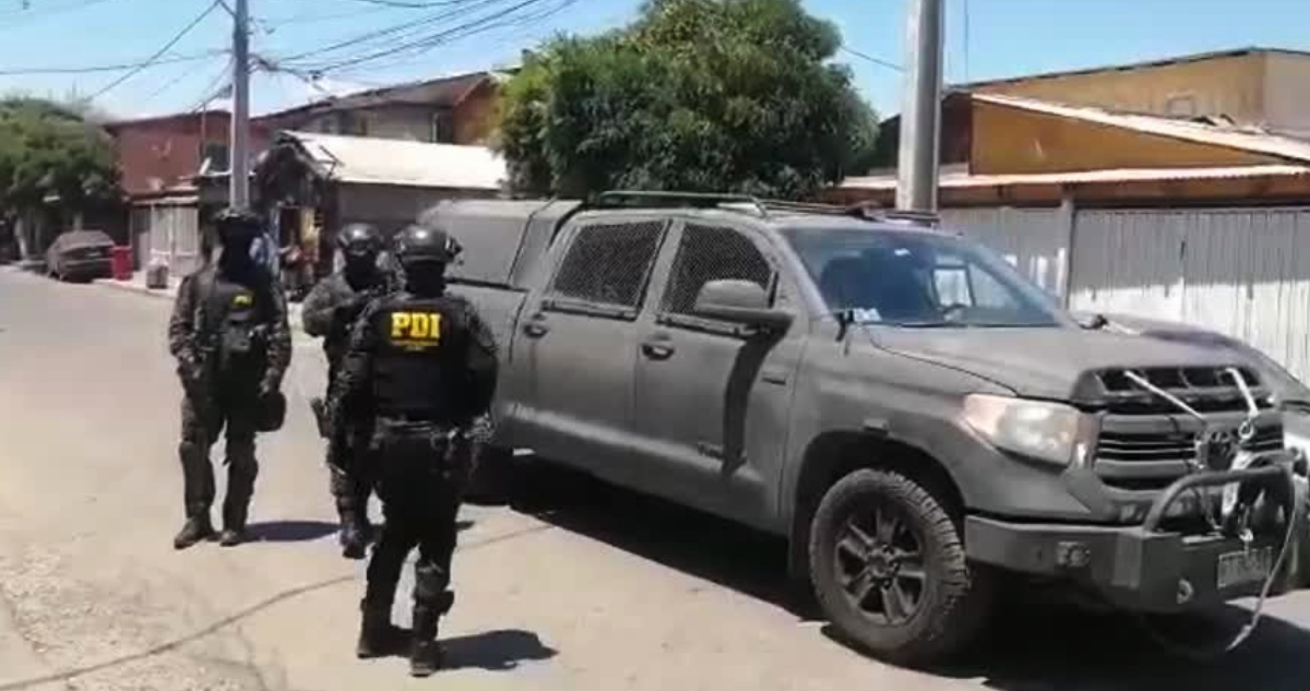 Amplio operativo de la PDI en San Bernardo.