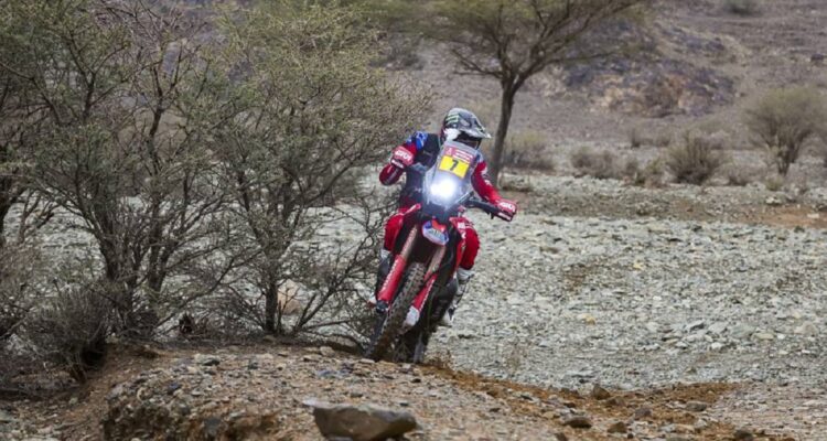 Pablo Quintanilla tuvo gran jornada y sigue aspirando al podio.