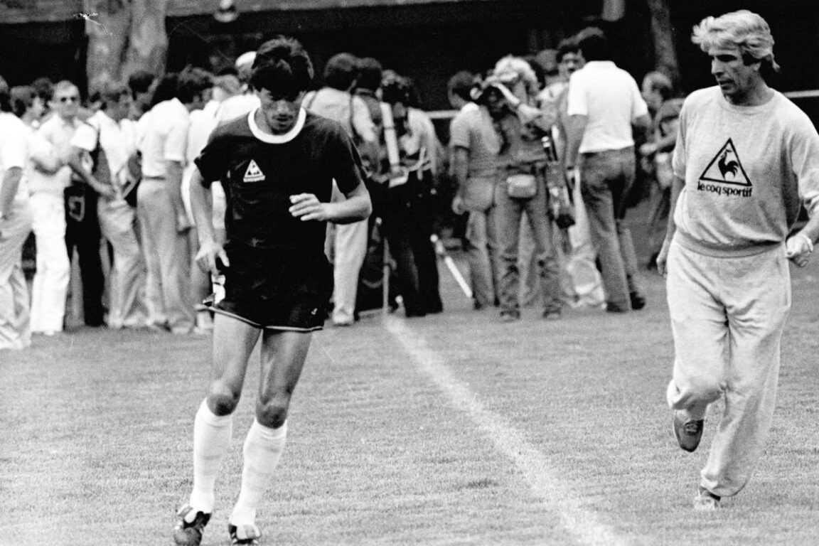 Passarella trabajando con doctor Madero de la selección de 1986 que capitaneaba Maradona