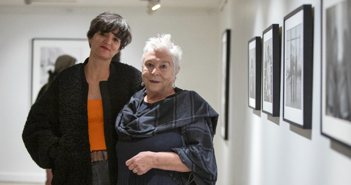 Inauguran en Puerto Montt la exposición “Archivo Imperfecto” de Paz Arrázuriz y Ángeles Donoso Macaya