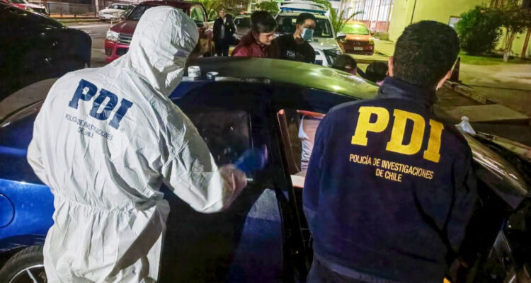 Conmoción en Iquique por nuevo homicidio: balean a hombre al interior de un vehículo
