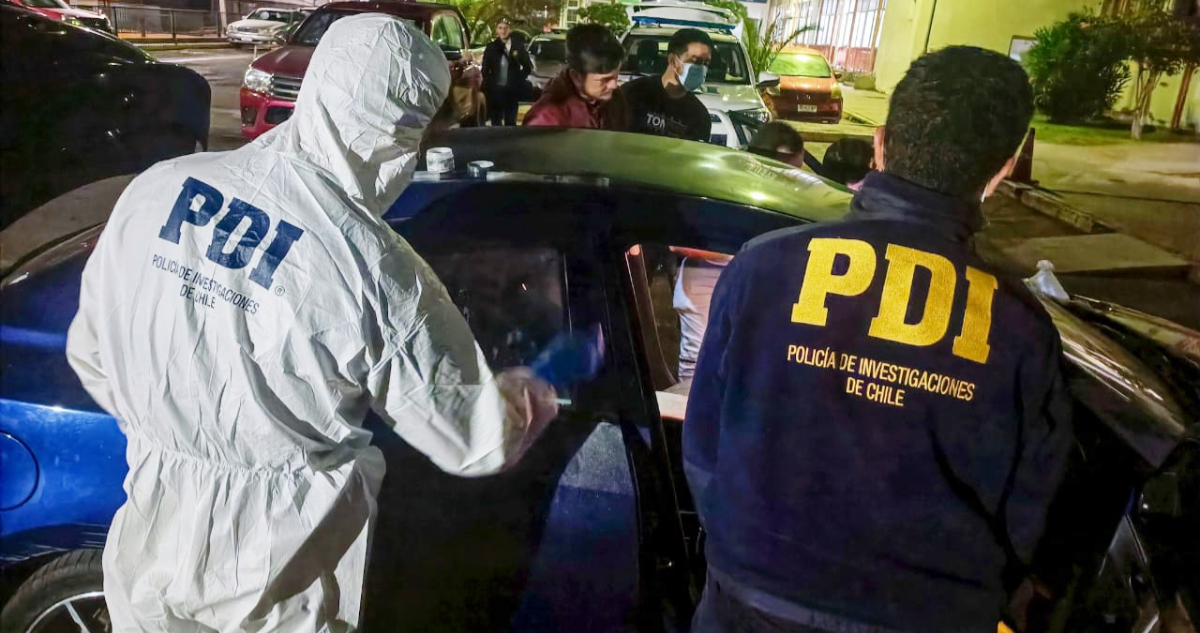 Conmoción en Iquique por nuevo homicidio: balean a hombre al interior de un vehículo