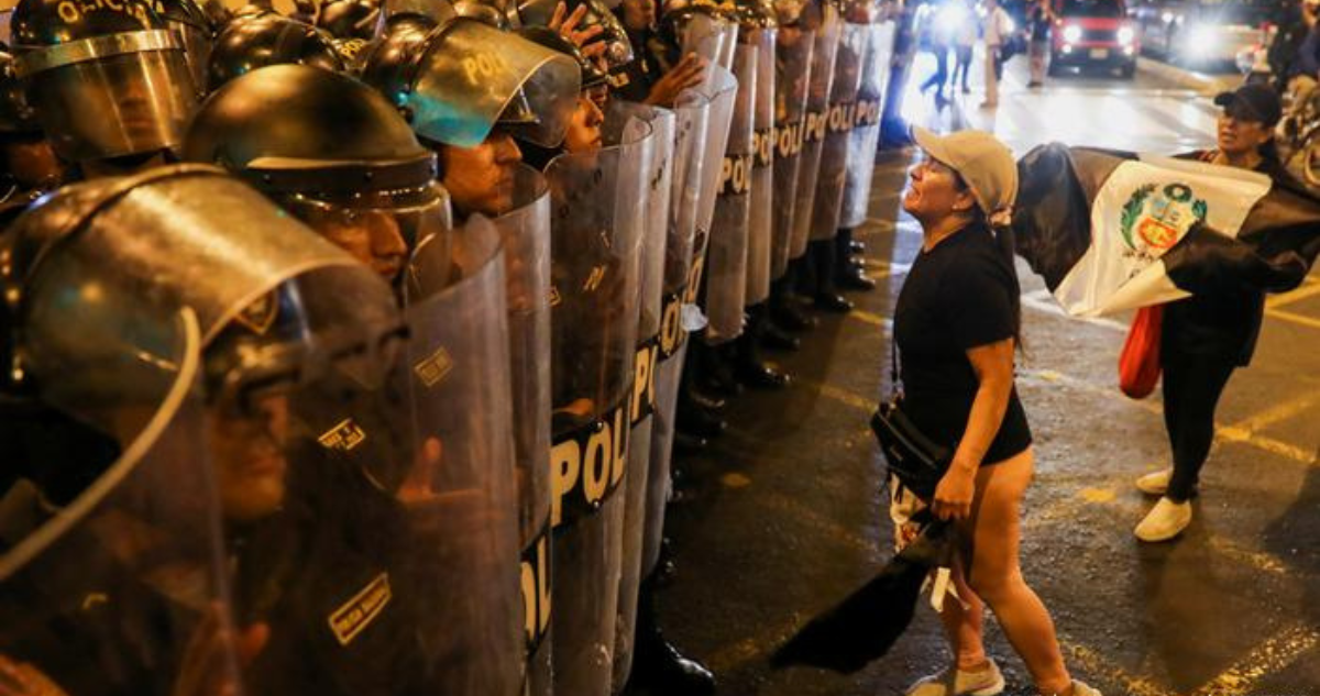 Perú reporta protestas y bloqueos en 100 puntos del país