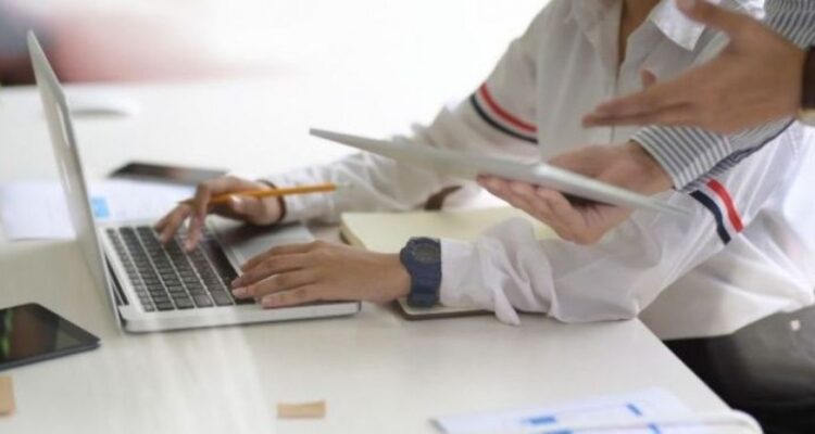 Cómo, dónde y hasta cuándo postular a las prácticas profesionales del Estado o servicios públicos