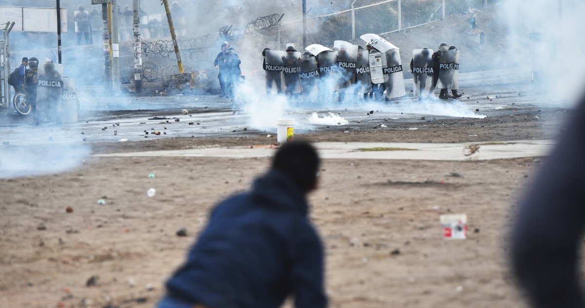 Reportan que ya son 62 los muertos en Perú en medio de protestas que tienen en vilo al gobierno