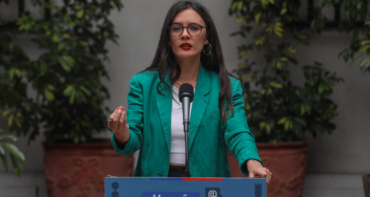 Gobierno anuncia proyecto para proteger a usuarios de las isapres será presentado en marzo