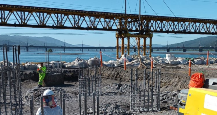 Puente Ferroviario sobre el río Bío Bío volverá a operar a mediados de abril