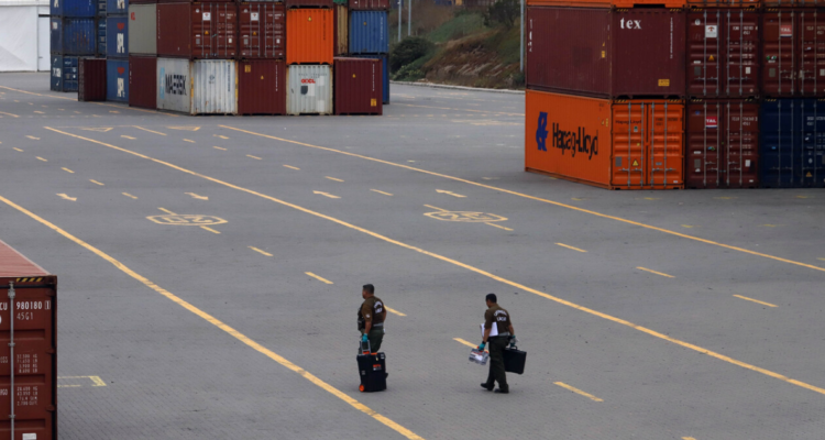 Estaban dateados: grupo armado roba $3.600 millones en cobre desde contenedores del Puerto San Antonio