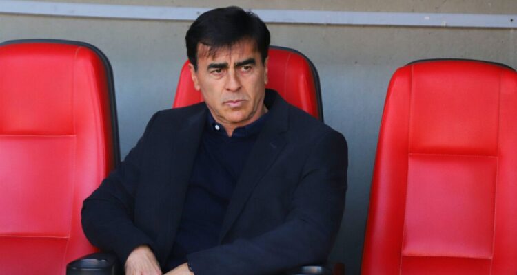 Quinteros se lamenta por las importantes bajas en Colo Colo para 2023