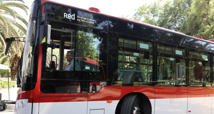 Confirman recorrido RED que conectará Pajaritos con el Aeropuerto de Santiago