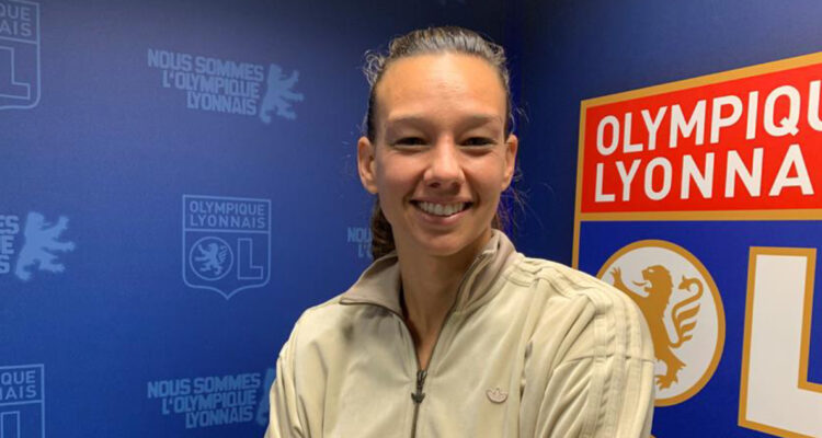 Revisa cómo y donde votar por Christiane Endler