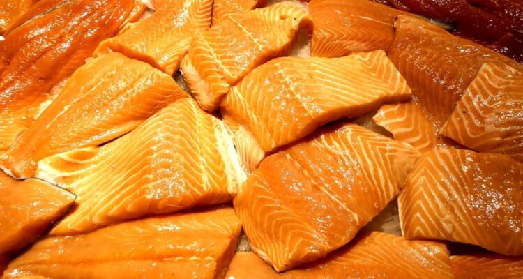 Robo de camión con salmón en Chiloé