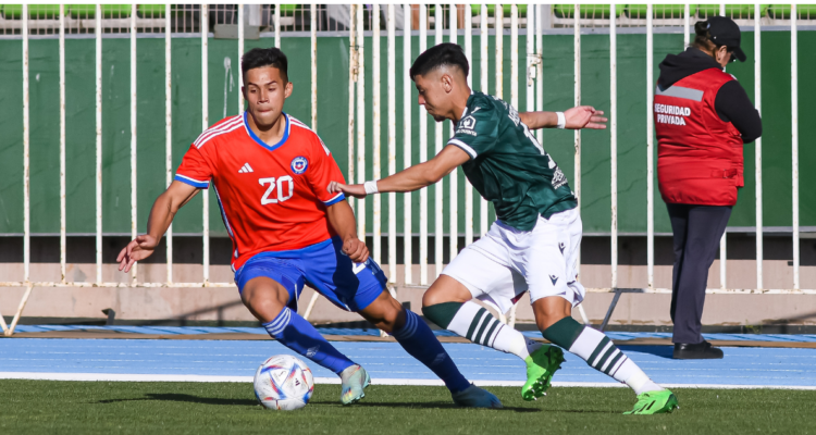 La Roja Sub-23 cae apabullada ante Santiago Wanderers en el estadio Elías Figueroa.