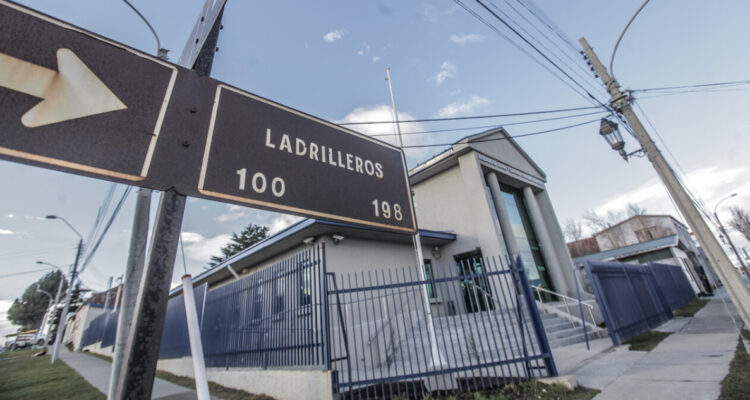 Condenan a sujeto que intentó sobornar a madre para ocultar abuso sexual contra hija en Punta Arenas