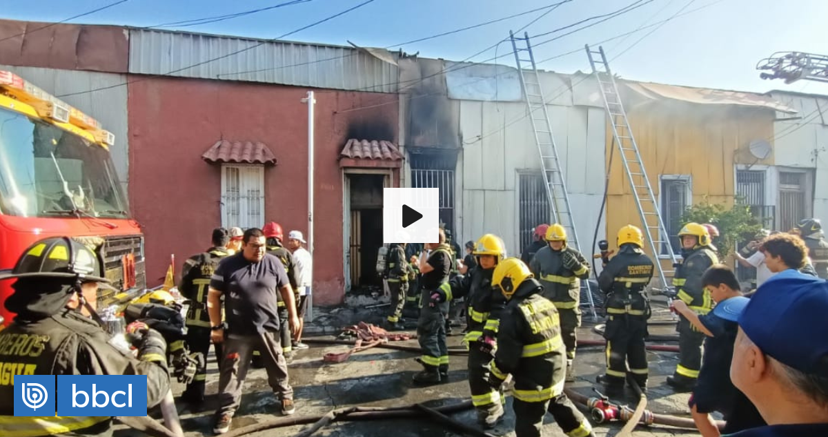 Una persona muerta deja un incendio en el centro de Santiago: dos viviendas afectadas |  nacionales