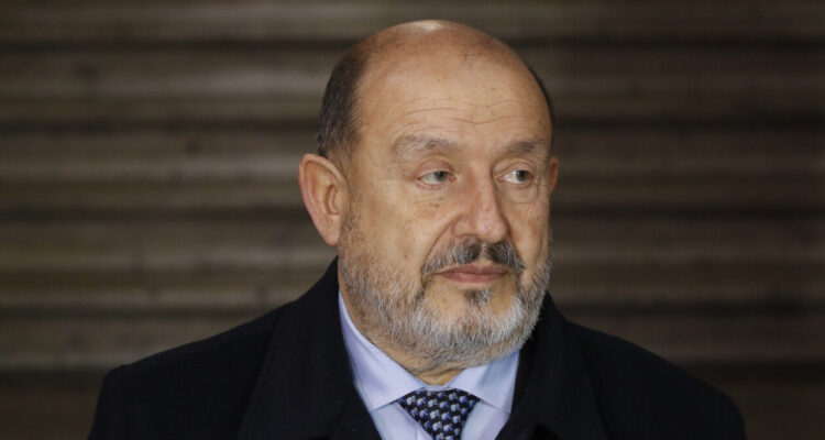 Exministro Solís dice que indultos deben ser invalidados: “El Presidente es moralmente responsable”